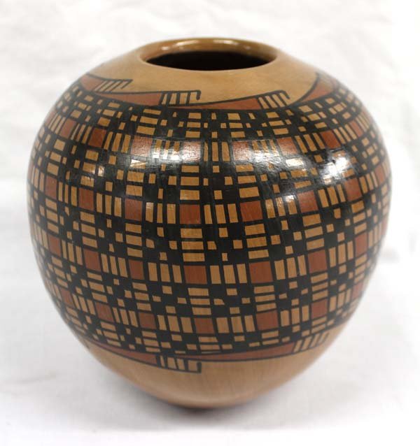 Mata Ortiz Polychrome Jar by Graciela Sandoval (1 of 4)