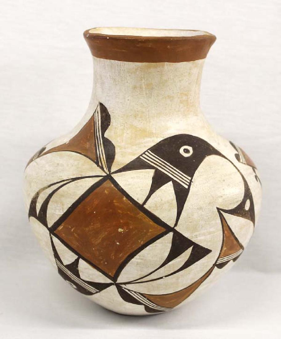 Vintage Native American Acoma Pueblo Pottery Jar (1 of 4)