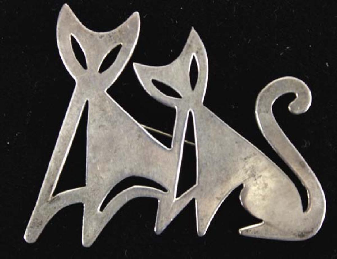 Vintage Mexican Taxco Sterling Silver Cat Pin (1 of 3)