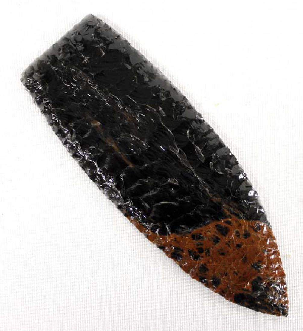 Large Obsidian Spearpoint (1 of 2)