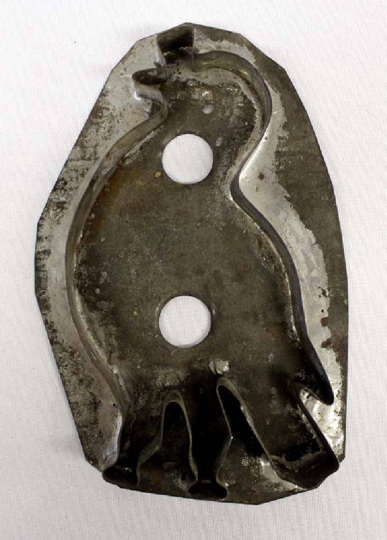 Antique Tin Quail Cookie Cutter (1 of 2)