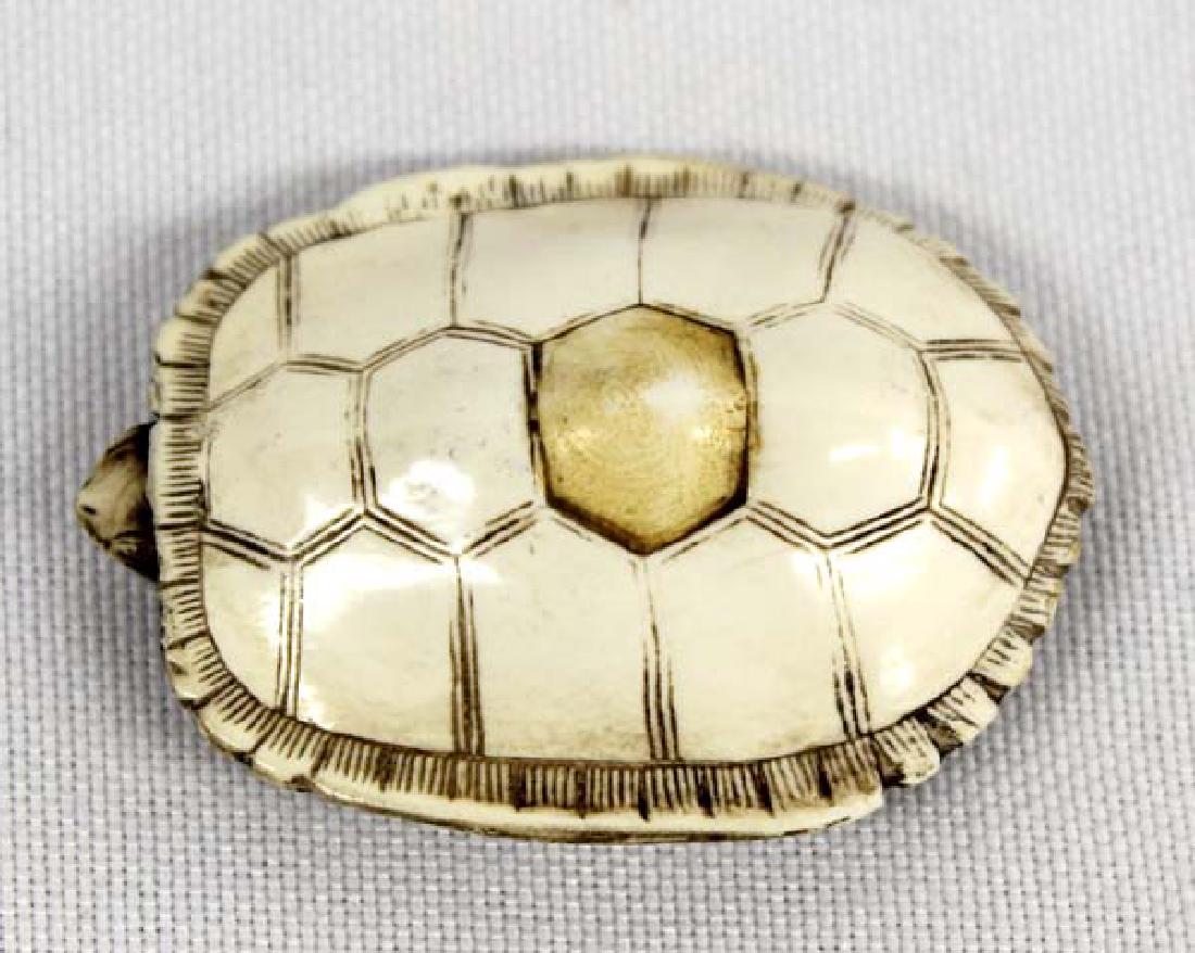 Estate USA Museum of Fine Arts Carved Wood Turtle (1 of 4)