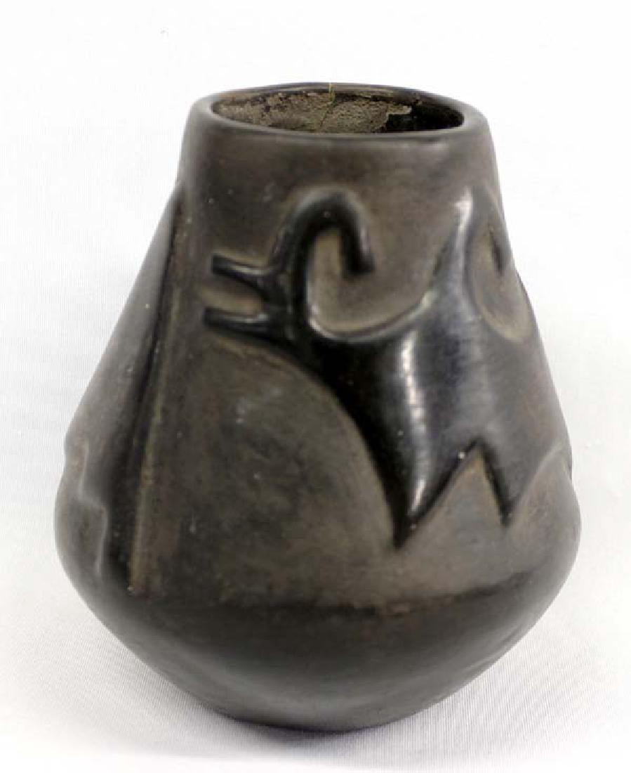 Rare Vintage San Ildefonso Jar by Isabel Pena (1 of 5)