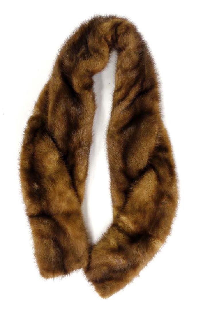 Vintage Mink Stole Collar (1 of 2)