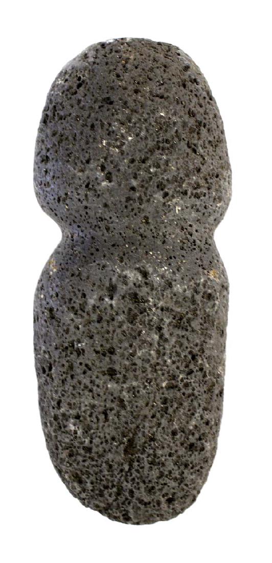 Prehistoric Native American Lava Rock Axehead (1 of 3)