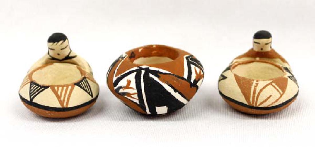 Native American Pottery Miniatures (1 of 3)