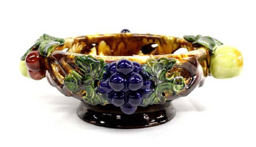 Estate St. Peter Graz Majolica Bowl, No. 930/2 Sep 09, 2017 Desert