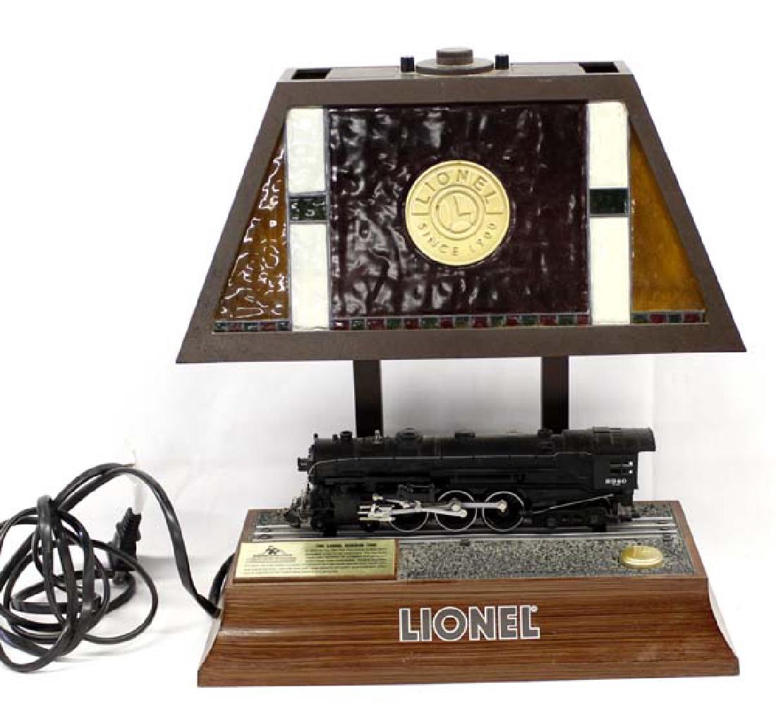 Lionel Hudson 700E Train Lamp (1 of 4)