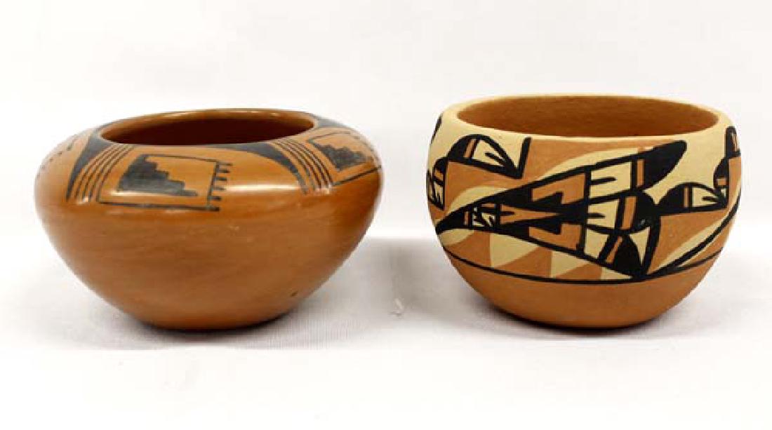 2 Native American Pottery Bowls (1 of 4)