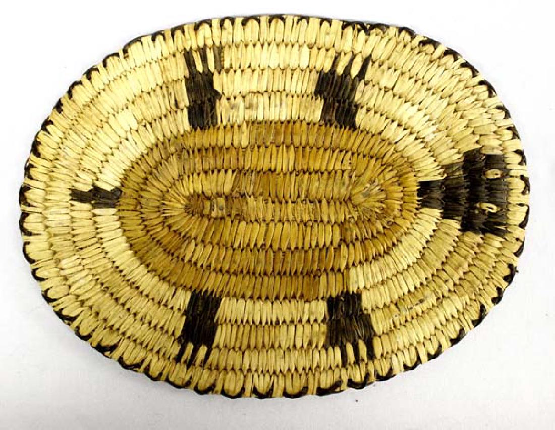 Native American Tohono O'odham Turtle Basket Tray (1 of 2)