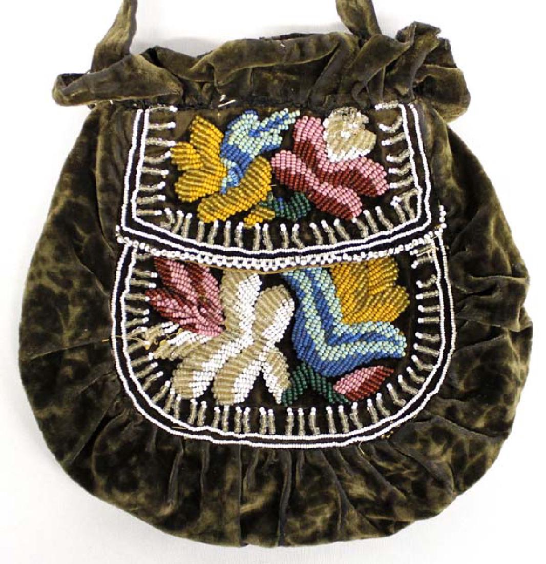 Antique Native American Iroquois Beaded Bag (1 of 3)