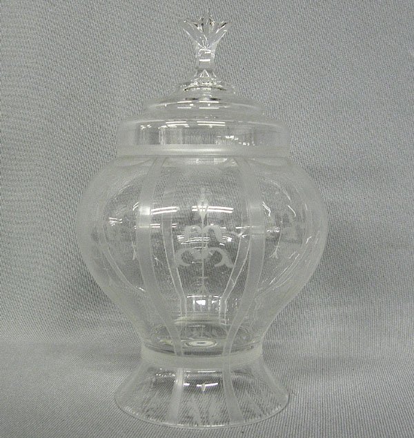 Simon Gates Etched Glass Lidded Jar 7'' x 5'': Simon Gates Etched Glass Lidded Jar 7'' x 5''. SHI $25.
