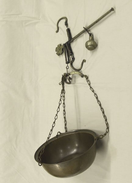 Vintage Copper Balance Scale 22x9": Vintage Copper Balance Scale 22x9". SHI $25