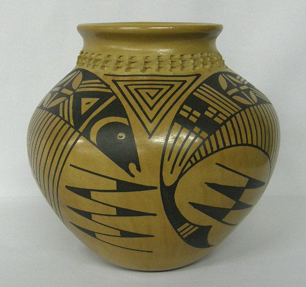 Mata Ortiz Pottery by Jesus Pena : Mata Ortiz Bowl by Jesus Pena Fish Design 7x8 in. SHI $25.