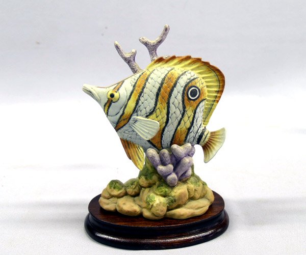 Andrea by Sadek Porcelain Butterfly Fish: Andrea by Sadek Porcelain Butterfly Fish, 6098, measures approx. 6". SHI $25