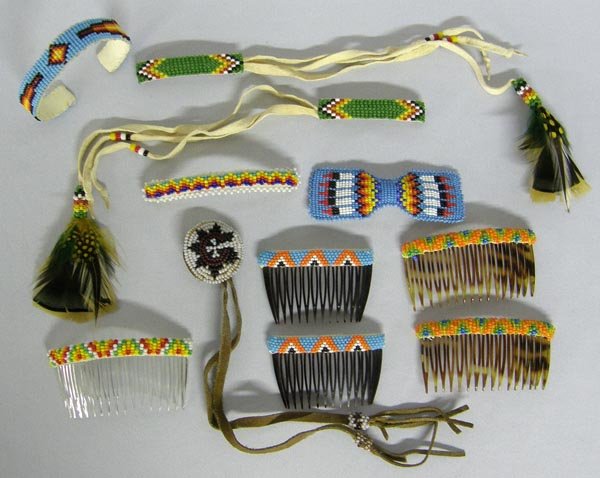 10 Vintage Sioux Beaded Hair Barrettes, Combs Plus: 10 Vintage Sioux Beaded Hair Barrettes, Combs Plus. 1 bracelet, 1 beaded bow tie clip, 5 beaded hair combs, 2 beaded barrettes, 1 beaded hair tie. Largest piece measures approx. 13''. SHI $20.