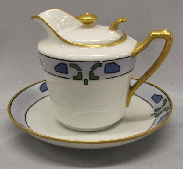 KPM Individual Tea Pot & Plate: KPM Syrup Pitcher & Plate. German made china set. Pot is 4''x5'' and Plate is 6''. SHI $25.