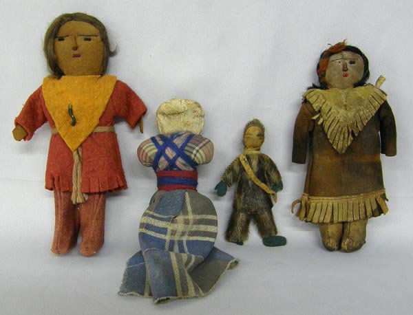 4 Antique Native American Dolls: 4 Antique Native American Dolls, largest measures approx. 7.5''. SHI $20.