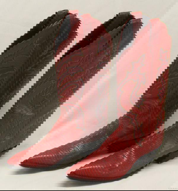 Ladies Tony Lama Red Cowgirl Boots: Ladies Tony Lama Red Cowgirl Boots, size 9. SHI $25.