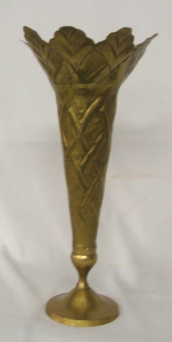 Antique Brass Vase Bellows: Antique Brass Vase Bellows, measures approx. 18''H x 8.75''W. SHI $25.