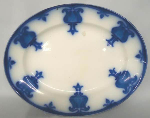 Antique English Imperial Flow Blue By Wedgwood: Antique English Imperial Flow Blue By Wedgwood. Measures approx. 11.75'' x 9.25''. Normal wear and tear for age. SHI $30.