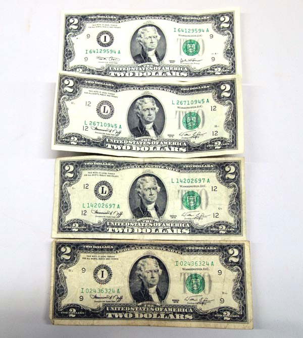 4 Two Dollar Bills, series 1976 & 2003: 4 Two Dollar Bills, 3 are series 1976 & 1 is series 2003. SHI $15