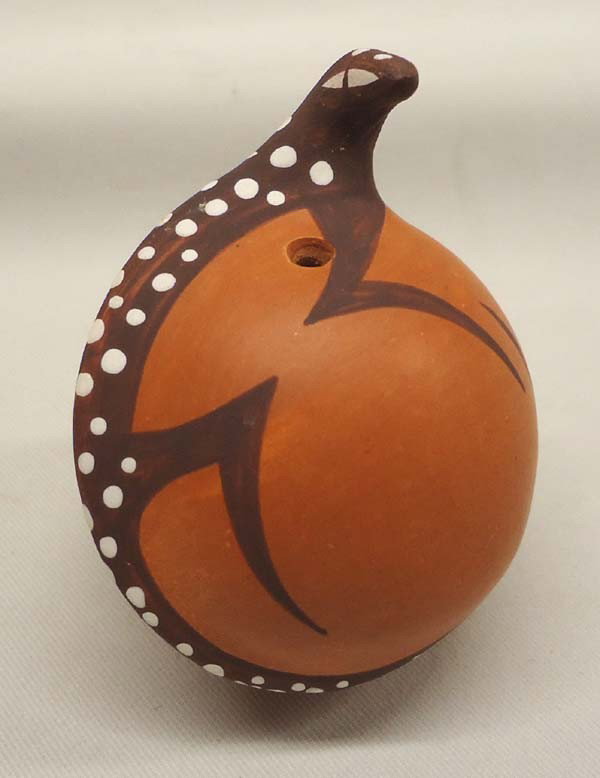 Native American Zuni Lizard Pot By A.A. Peynetsa: Native American Zuni Lizard Pot By A.A. Peynetsa. Measures approx. 2 1/2''H x 1 2/3''Across. Buyers Pay Actual Shipping and Handling Charges(see terms and conditions for more information).