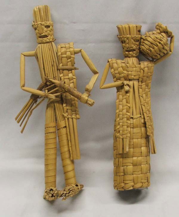 2 Vintage Mexican Straw Basketry Man & Woman: 2 Vintage Mexican Straw Basketry Man & Woman. Largest measures approx. 14 1/2'' tall. Buyers Pay Actual Shipping and Handling Charges(see terms and conditions for more information).