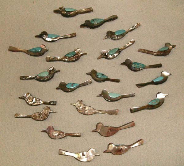 Collection Zuni Abalone Bird Fetish Beads : Collection Vintage Native American Zuni Abalone, some with Turquoise, Bird Fetish Beads. Largest measures 1.25''x3/8''W. Buyers Pay Actual Shipping and Handling Charges(see terms and conditions for mo