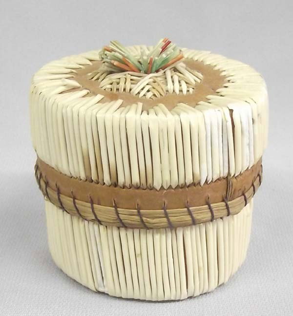 Iroquois Porcupine Quill Basket: Native American Iroquois Porcupine Quill Birch Bark Lidded Basket. Measures approx. 3''H x 2 1/2''D. Buyers Pay Actual Shipping and Handling Charges(see terms and conditions for more information).