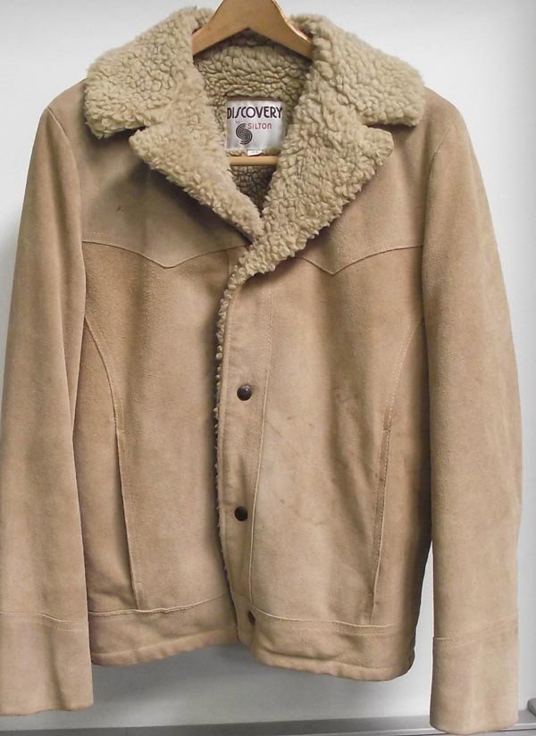 Vintage ''Silton'' Mens Suede Leather Jacket Size 38: Vintage ''Silton'' Mens Suede Leather Jacket Size 38. Sherpa-lined rancher style. 2 slit pockets, snap closures. Buyers Pay Actual Shipping and Handling Charges(see terms and conditions for more infor