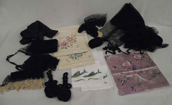 Collection Linen Towels, Silk Embroidery, Lace: Collection Linen Towels, Silk Embroidery, Lace. The lace is very old and fragile. Longest piece measures approx. 20 foot x 1'' wide, that is the black lace. Buyers Pay Actual Shipping and Handling Cha