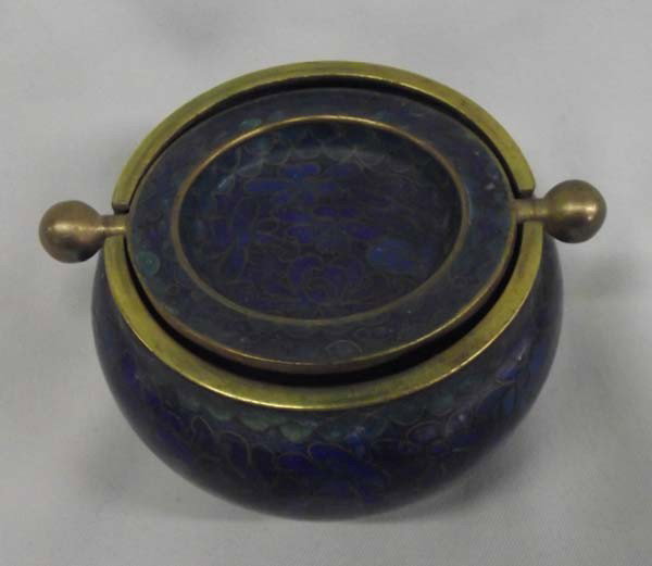 Vintage Cloisonne Ashtray: Vintage Cloisonne Ashtray. Measures approx. 2''H x 3 1/4''W. Donated by John Carlisle for the benefit of the High Desert Human Society, Silver City, New Mexico. Buyers Pay Actual Shipping and Handling