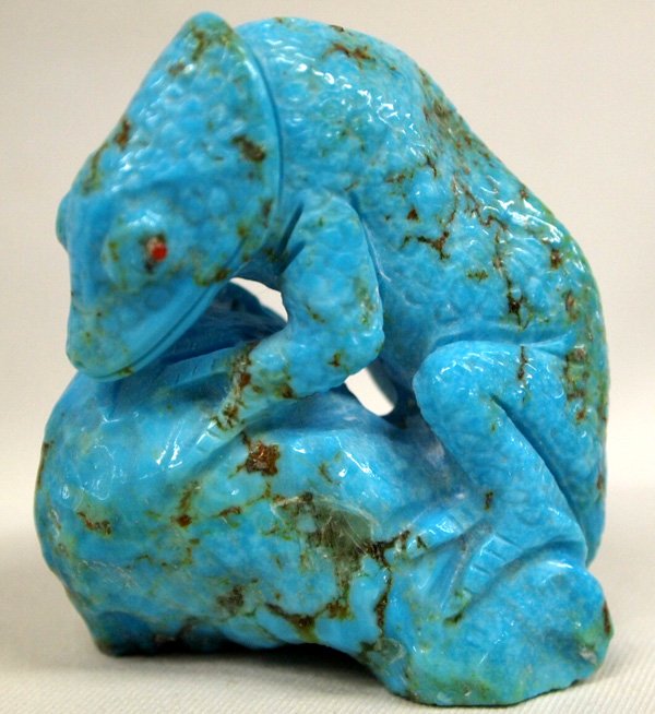 Zuni Carved Turquoise Lizard Fetish by Kaamasee: Native American Zuni Carved Turquoise Lizard Fetish by Derrick Kaamasee. Fetish measures approx. 2x2''.
