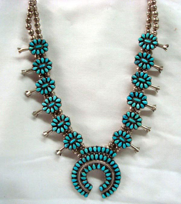 Petite squash blossom sale necklace
