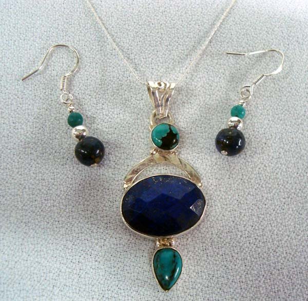 Sterling Lapis Turquoise Necklace Earrings-Jacobs: Sterling Lapis Turquoise Necklace Earrings-Jacobs. Beautiful solid sterling silver necklace and earrings set. The pendant features a lovely faceted lapis cabochon set in a silver bezel with 2 addition