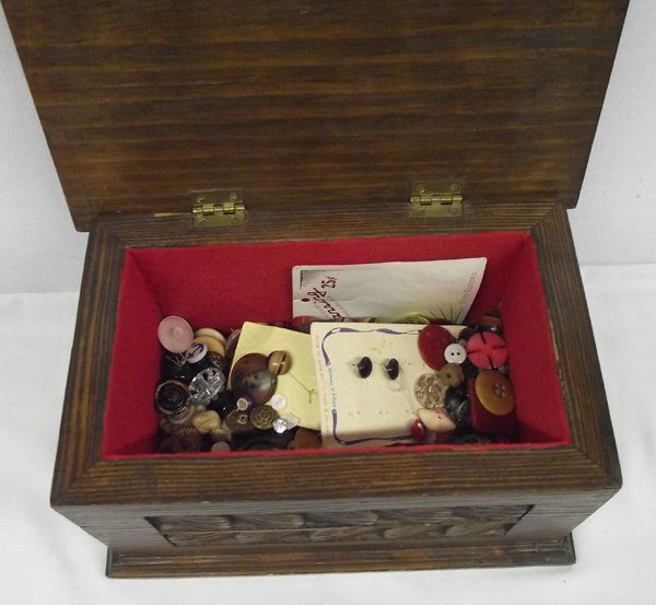 Antique & Vintage Button Collection 200+ w/Box: Antique & Vintage Button Collection 200+ w/Box. Large collection of antique and vintage buttons to include approximately 20 rhinestones, 44 jet/black glass, 52 novelty buttons, 16 multi-colored, 50+ s
