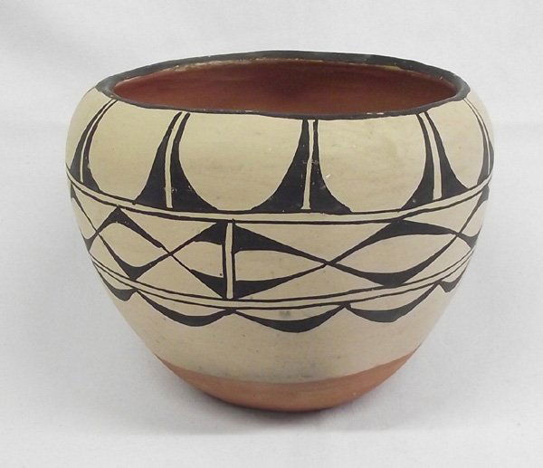 Vintage Santo Domingo Bowl - C G Tenorio: Vintage Santo Domingo Bowl - C G Tenorio. Classic, large pottery bowl signed on the bottom by the artist, C G Tenorio. Measures 6''H x 8''W.