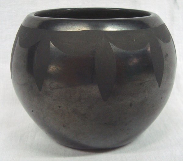 San Ildefonso Bowl -- Tonita Roybal 1892-1945: San Ildefonso Bowl -- Tonita Roybal 1892-1945, black on black, scalloped rim edging and designs, measures 3.25''H x 4.5''W Tonita Roybal (1892 - 1945) - San Ildefonso, this is a beautifully painted bo