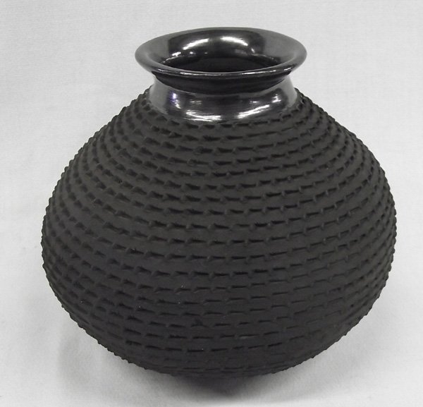 Textured Mata Ortiz Jar - Benjamin Soto: Textured Mata Ortiz Jar - Benjamin Soto, features highly burnished pulled spout, full body texture, measures 5.5''H x 6.5''W