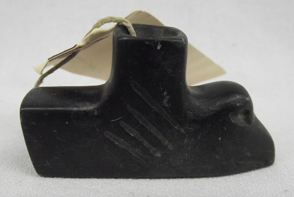 Cherokee Carved Steatite (Soapstone) Pipe: Cherokee Carved Steatite (Soapstone) Pipe. Nicely carved early piece of a bird, possibly an eagle. Measures 3.5'' x 1.25''
