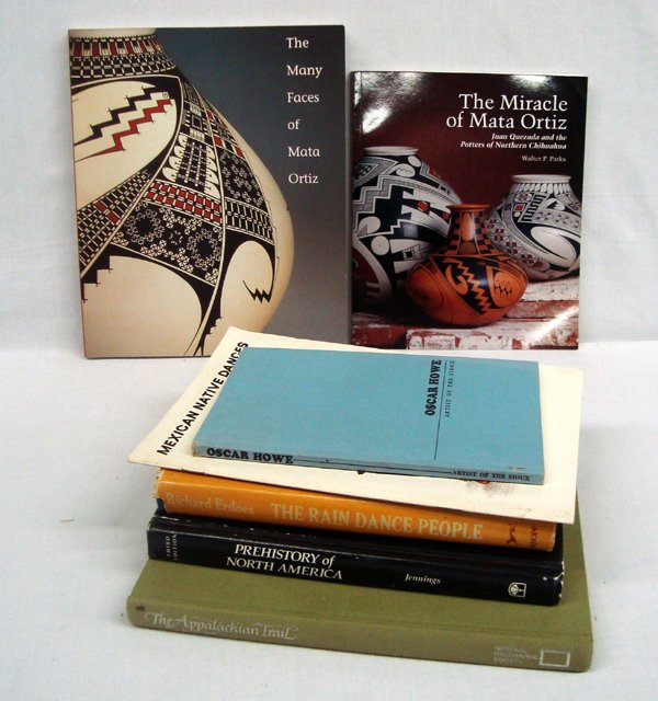 8 Books on Mexican & Native American Subjects: 8 Books on Mexican & Native American Subjects. Mata Ortiz 2002; Mexican Native Dances; The Miracle Of Mata Ortiz; Oscar Howe, Artist Of The Sioux; The Appalachin Trail; Prehistoric Of North America; T