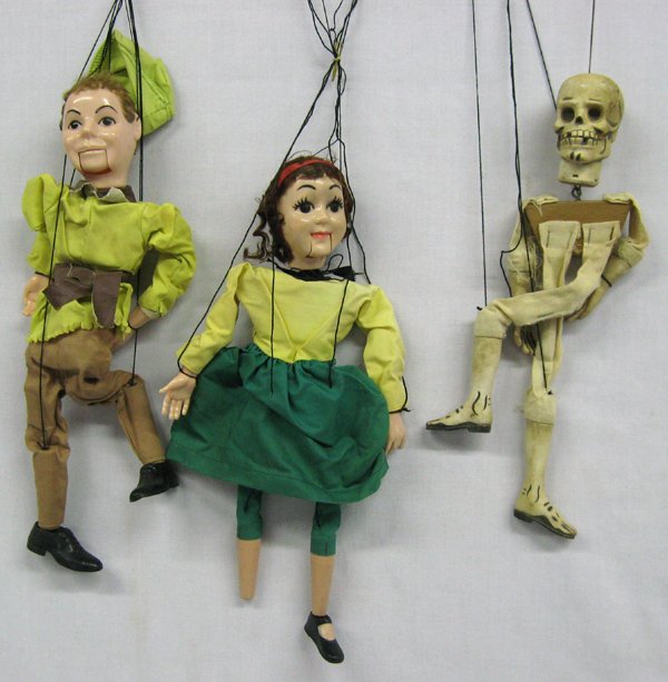 1950s Hazelle Marionettes: 1950s Hazelle Marionettes, each measures 14''L, #1 Skeleton Marionette #2 Robin Hood Marionette #3 Maid Marion Marionette, Hazelle Harriet Hedges Rollins was born on January 12, 1910. In 1935, she too