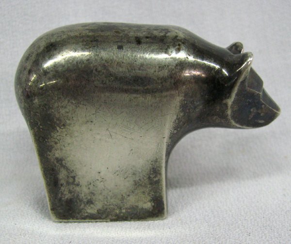 Modernist Vintage Silver Plate Bear by Gunner Cyre: Modernist Vintage Silver Plate Bear by Gunner Cyren. This wonderful piece is marked Dansk Designs Japan GC with EP-Zinc and measures approx.1 3/4''H x 2 1/2''L x 7/8'' wide. Born in 1931 the artist ha