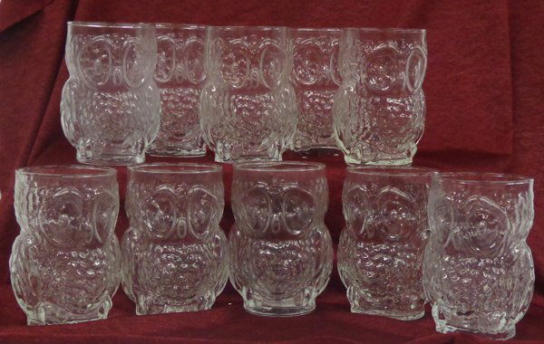 9 Owl Glasses: Owl Glasses, measure 3.5''D x 4.75''H, set of 10