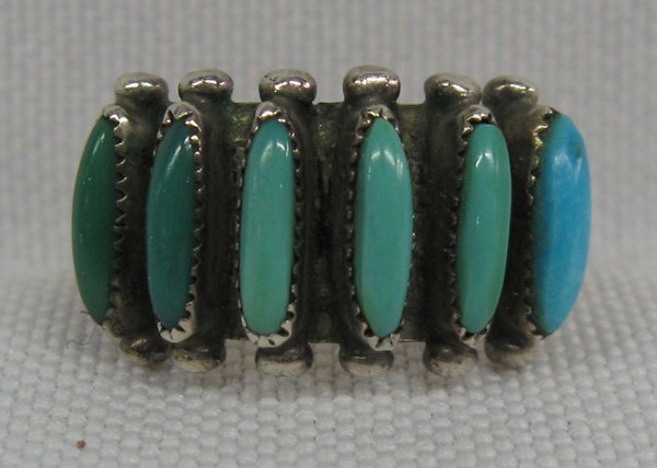 Zuni Sterling Needlepoint Turquoise Ring, Size 5: Estate Zuni Sterling Natural Needlepoint Turquoise Ring, Size 5, measures 7/16''W, features 6 beautiful blue green turquoise stones, thick shank measuring 3/16'', 4.46g in total wt.