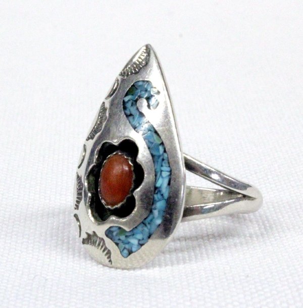 Vintage Navajo Sterling Silver Coral Ring, Size 6: Vintage Navajo Sterling Silver Coral Ring, Size 6, 1''L x .5''W, sterling silver shadow box ring set with deep red coral cabochon (1/8'' x 3/16'') and chip inlay turquoise, hand stamped embellishments