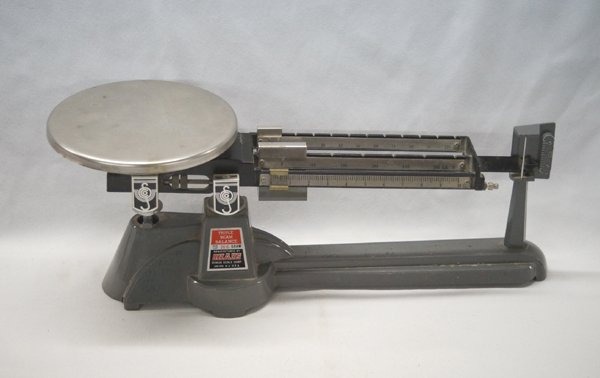 Ohaus Triple Balance Beam Scale, Union N.J.: Ohaus Triple Balance Beam Scale, Union N.J., measures 6.5'' x 16''L, max. cap. 2610 gram