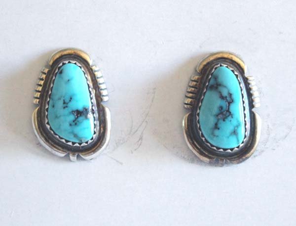 Navajo Sterling Turquoise Earrings by B. Piaso, Jr: Navajo Sterling Turquoise Earrings by Benjamin Piaso, Jr., measure .75'' x .5''W, beautiful hallmarked Navajo sterling silver set with Bisbee Blue Turquoise Nugget (5/8''W x 9/16''), 8.01g in total wt