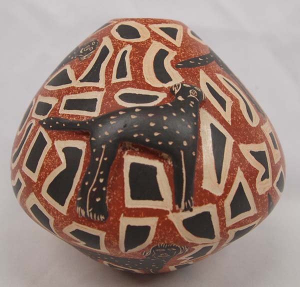 Mata Ortiz Polychrome 3-D Dog Pot by Jose Villa: Mata Ortiz Polychrome 3-D Dog Pot by Jose Villa, measures 5'' x 5.5'', features sgraffito dog and irregular spot designs along with two 3-Dimensional dog figures, signed on bottom by artist